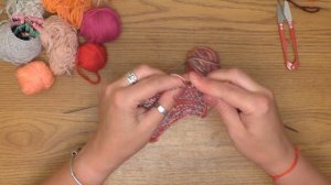 DIY Простой плед из квадратов спицами.