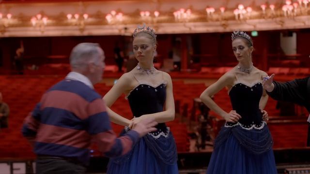 The Corps de Ballet rehearse for Coppélia (The Royal Ballet) смотреть онлайн