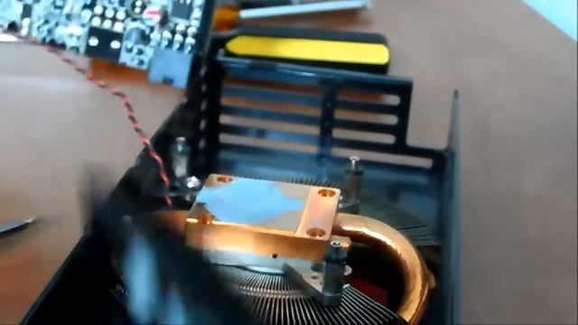 Mantenimiento y Desmontaje GPU Radeon HD 6850 смотреть онлайн