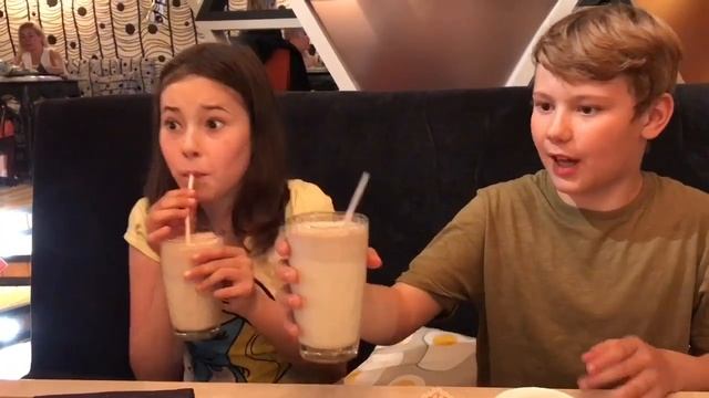 Влог: ужин - Ресторанный Комплекс Высота 22 УФА // Фокус с пальцем // Кинотеатр снимаем vlog смотреть онлайн