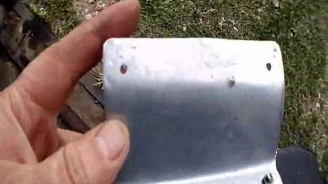 Крепление для дублирующиго стоп сигнала НИВА 21214 смотреть онлайн