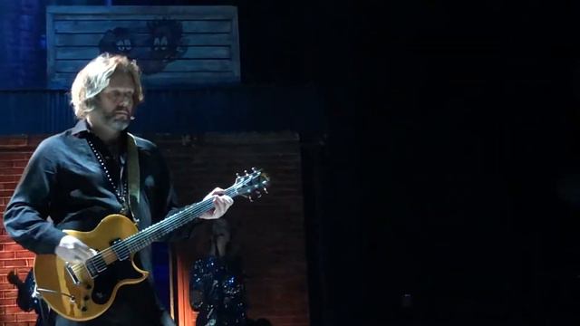 The Black Crowes - Bad Luck Blue Eyes Goodbye (Live @Lotto Arena Antwerp 30.09.2022) смотреть онлайн