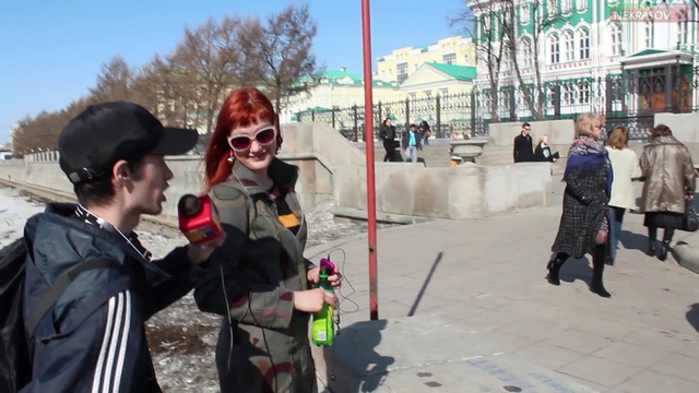 шоу NEKRASOV TV опрос на тему: "спектакль ВЕРОНИКА РЕШАЕТ УМЕРЕТЬ" (Мария Кожевникова) Екатеринбург смотреть онлайн