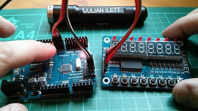 Project: TM1638 8-Digit 7-Segment LED Display Module #1 смотреть онлайн
