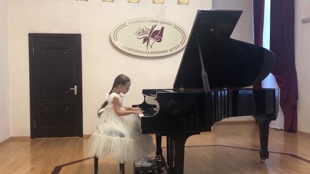 J.S. Bach. Invention No.14. И.С. Бах двухголосная инвенция си бемоль мажор. Адучаева Анастасия 7 ле