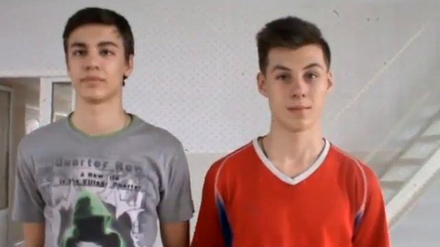 Девчонкам Первой школы с 8 марта смотреть онлайн