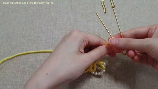 Beautiful Tassel Making With Wool - Super Easy Tassel Design - How To Make Tassels - DIY Craft Idea