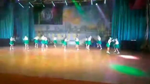 ДНР, пгт Криничная, КУК "ДК"Юность", Коллектив народного танца "Феерия" смотреть онлайн