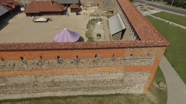 Крепость в городе Лида, Беларусь смотреть онлайн