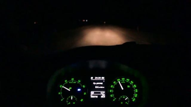 Ассистент дальнего света. Skoda Fabia MK2 FLA (HBA) смотреть онлайн
