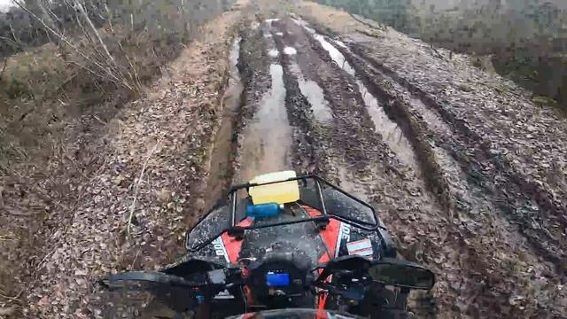 Linhai 300 4x4 и грязь смотреть онлайн