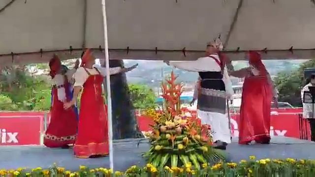 Русский хоровод в Коста-Рике смотреть онлайн