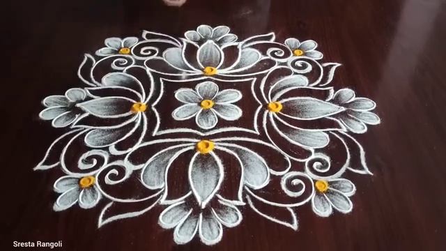 2 beautiful daily kolams ⚛️ only (5×1) dot's... смотреть онлайн