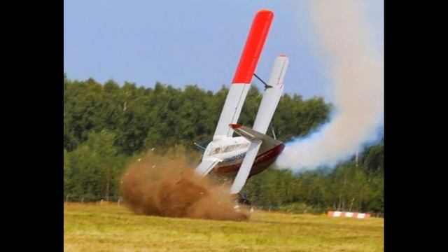 «Ан-2», летевший в Мезень, совершил жёсткую посадку в лесу под Архангельском смотреть онлайн