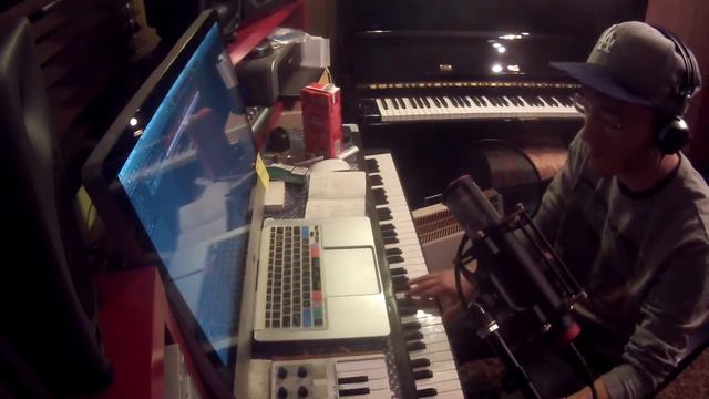FrankMusik - Hymn (Rehearsal In The London Studio) смотреть онлайн