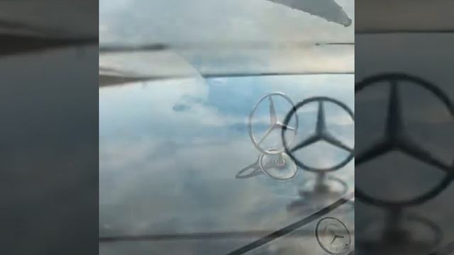 Colantare elemente exterioare in negru lucios Oracal 970RA смотреть онлайн