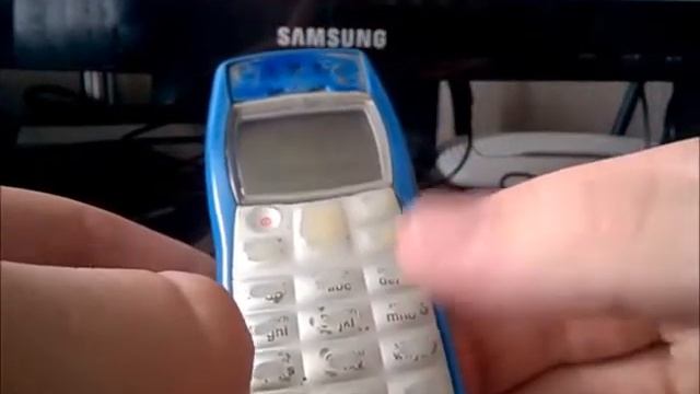 Реанимация Nokia 1100: Смена аккумулятора и проверка смотреть онлайн