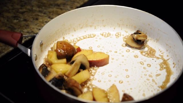 Cook like Link: Fruit and mushroom Mix | Apple Mushroom + Whisky Skewers | Gamer food смотреть онлайн