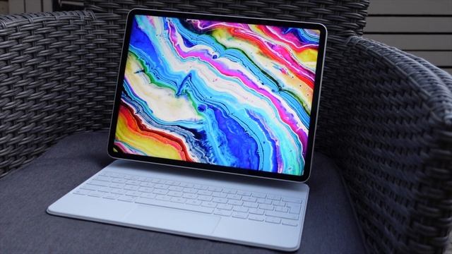 12.9" M1 iPad Pro Review - 3 Months Later смотреть онлайн
