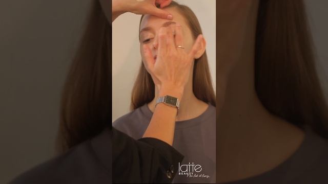 Блистательный макияж за 5 минут с Latte Beauty Muse ✨ смотреть онлайн