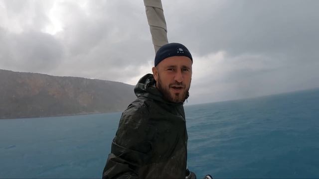 Попали в ШТОРМ на Яхте. Мыс ФИОЛЕНТ. КРЫМ Морской КРУИЗ по Чёрному Морю. МОЩНЫЙ ПОТОП в БАЛАКЛАВЕ. смотреть онлайн