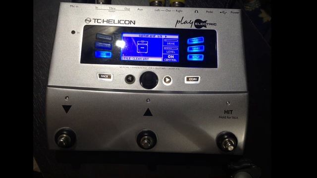 TC Helicon Play Electric (Лучший вокально-гитарный процессор)