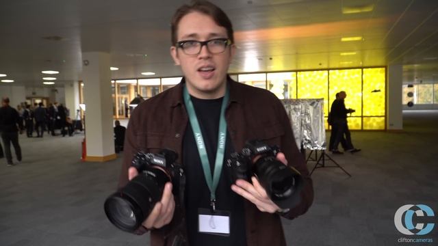 Sony A7R III | First Look смотреть онлайн