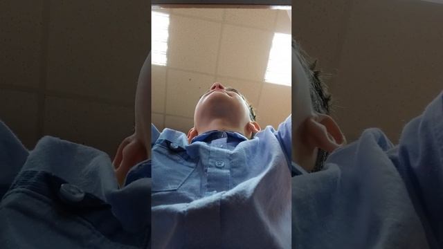 Я пронес телефон на музыку смотреть онлайн