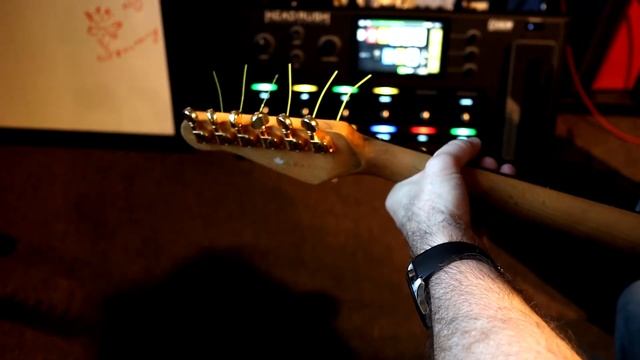 HeadRush Multi-Effects Pedalboard // Unboxing And Preset/Patch Demo!