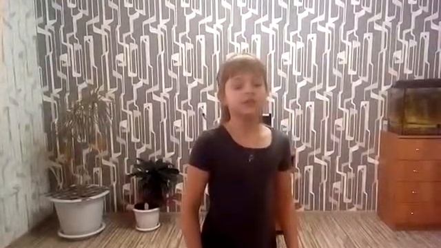 Страна читающая - Анастасия Мягких читает басню И.А. Крылова "Стрекоза и Муравей" смотреть онлайн