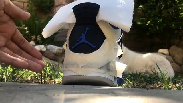 How To Remove JORDAN 4 / JORDAN 3 Heel Tab / Wing Scuff Marks! SUPER EASY! смотреть онлайн