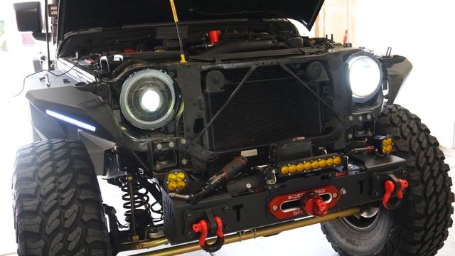 Installing Oracle Oculus Headlights on Jeep JLU смотреть онлайн