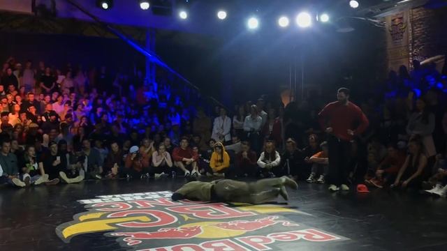 GUN VS JAMAL |1/2| RED BULL BC ONE RUSSIA 2019 смотреть онлайн