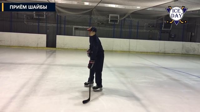 Как отдать и принять пас в хоккее, передача, приём шайбы смотреть онлайн