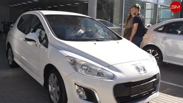 В автосалоне довели девушку до слез ?? ГК Сокол Моторс Волгодонск смотреть онлайн