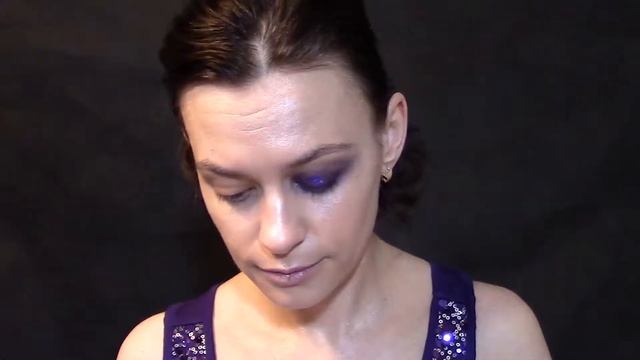 Создаем образ для новогодней вечеринки-маскарада. Christmas masquirade makeup tutorial. смотреть онлайн