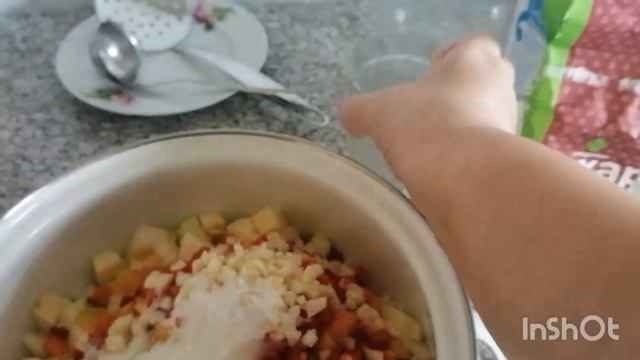 "Мои любимые рецепты..." Консервирую закуску с кабачками. смотреть онлайн