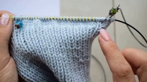 МК ДЕТСКАЯ МАНИШКА СПИЦАМИ