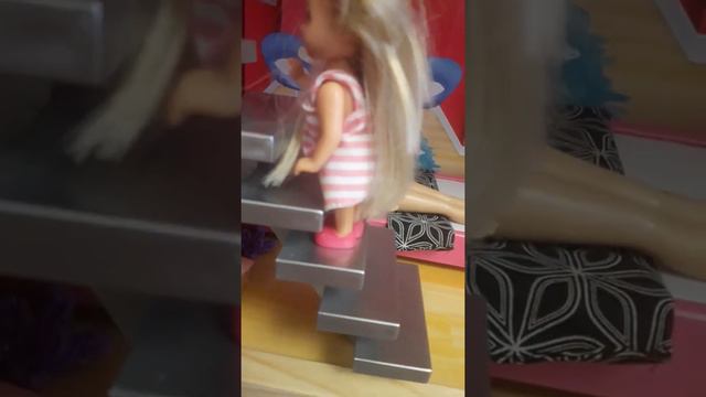 Катя и Макс идут кататься на ватрушке часть 3 смотреть онлайн