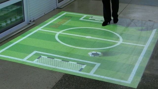 Реклама на интерактивном полу смотреть онлайн