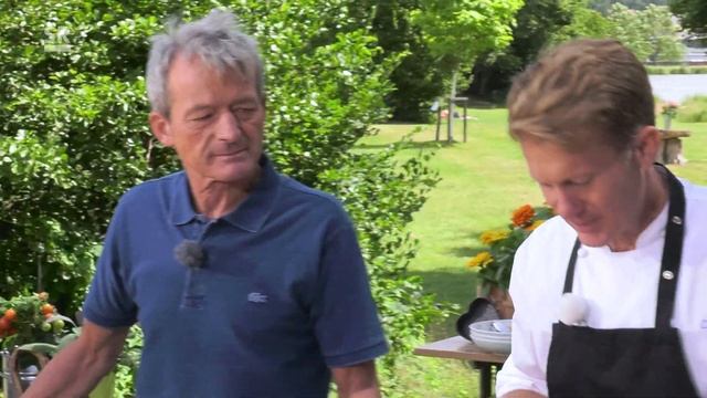Crêpes mit flambierten Orangen und Pralineneis - Cliff Hämmerle kocht "Mit Herz am Herd" смотреть онлайн