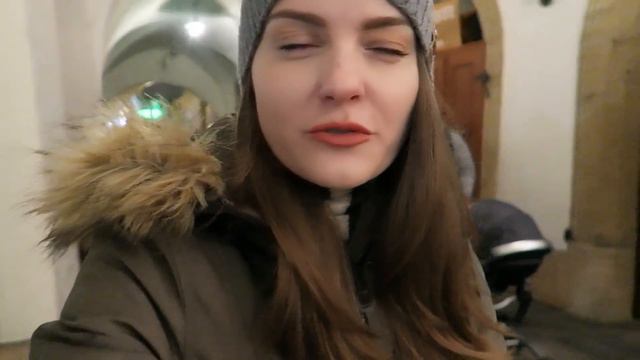 ПРАГА | ЧТО ПОЧЕМ И ТУР ПО КВАРТИРЕ | VLOGMAS #9 смотреть онлайн