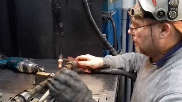 Брак ГБЦ двигателя М30 БМВ 730 возможно ли такое как восстановить один подшипник постели распредвал смотреть онлайн