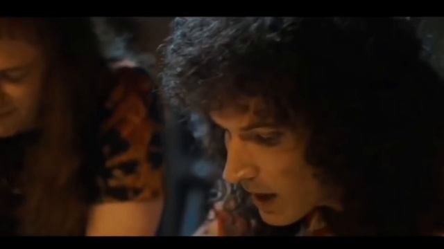 Not the coffee machine! | Bohemian Rhapsody the movie смотреть онлайн