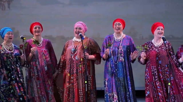 Ансамбль "Селяночка" из поселка Горный щит смотреть онлайн