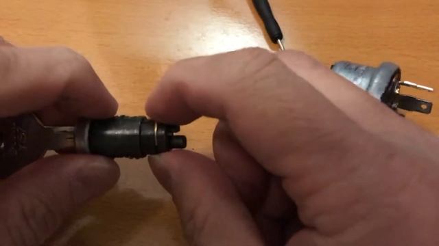 Volvo VNL truck ignition switch replacement смотреть онлайн