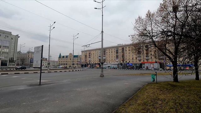 Небольшая экскурсия по Харькову. Воняет бензином смотреть онлайн