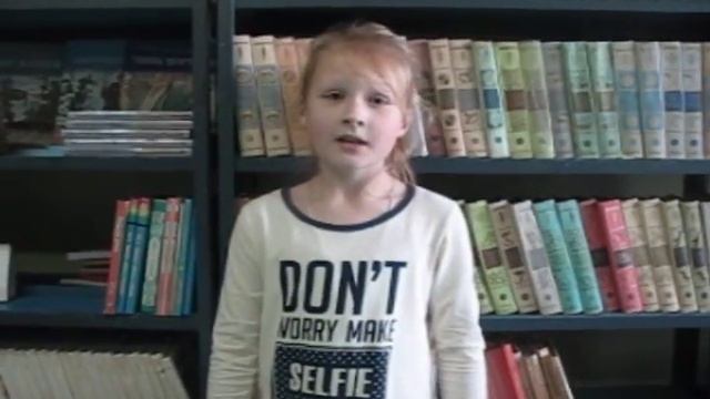 Страна читающая — Анастасия Ефимова читает произведение «Свинья под дубом» И. А. Крылова смотреть онлайн