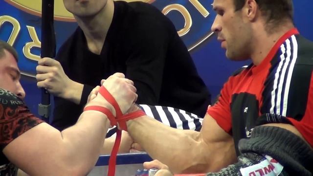 Denis CYPLENKOV vs Andrey PUSHKAR (RUSSIAN OPEN 2012) смотреть онлайн