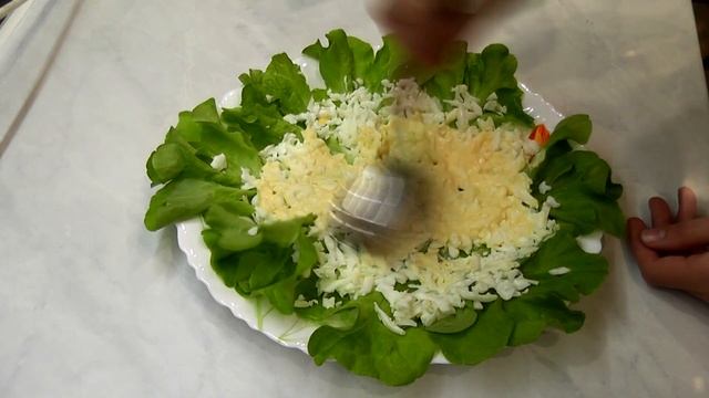 Очень вкусный Слоеный САЛАТ с КУРИЦЕЙ. Сочный салат с куриной грудкой. новогодние салаты 2023 смотреть онлайн